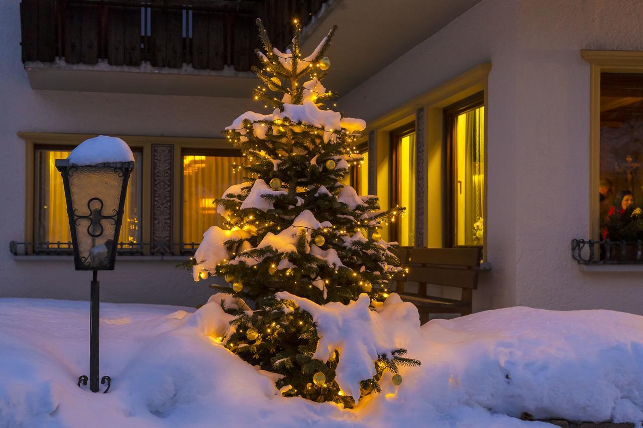 Hotel Dolomiten Weisberg-Taisten Buitenkant foto